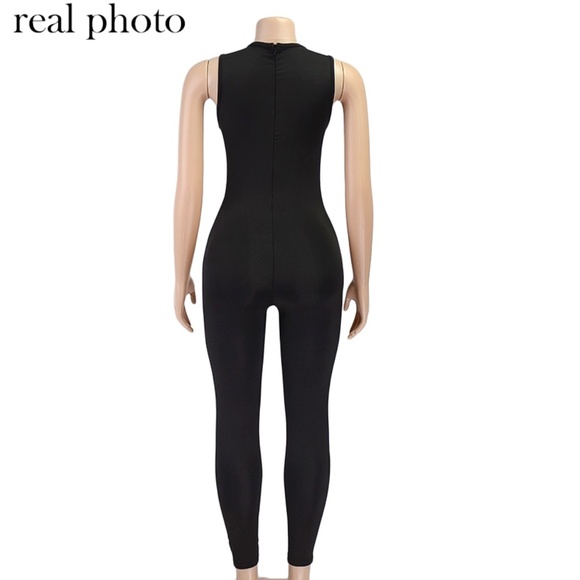 Sleeveless Black Jumpsuit Bodycon stretch minimalist basic - Picture 3 of 11